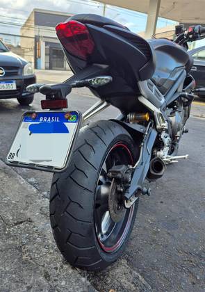 TRIUMPH STREET TRIPLE 765 RS TRIUMPH STREET TRIPLE 765 RS